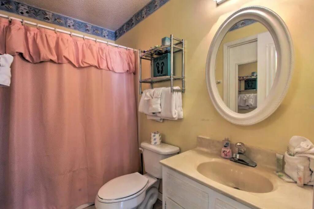 Cheerful 1-Bedroom Townhouse With Spacious Loft パナマシティービーチ エクステリア 写真